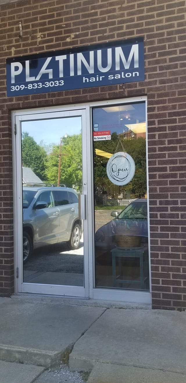 Inside Platinum Hair Salon